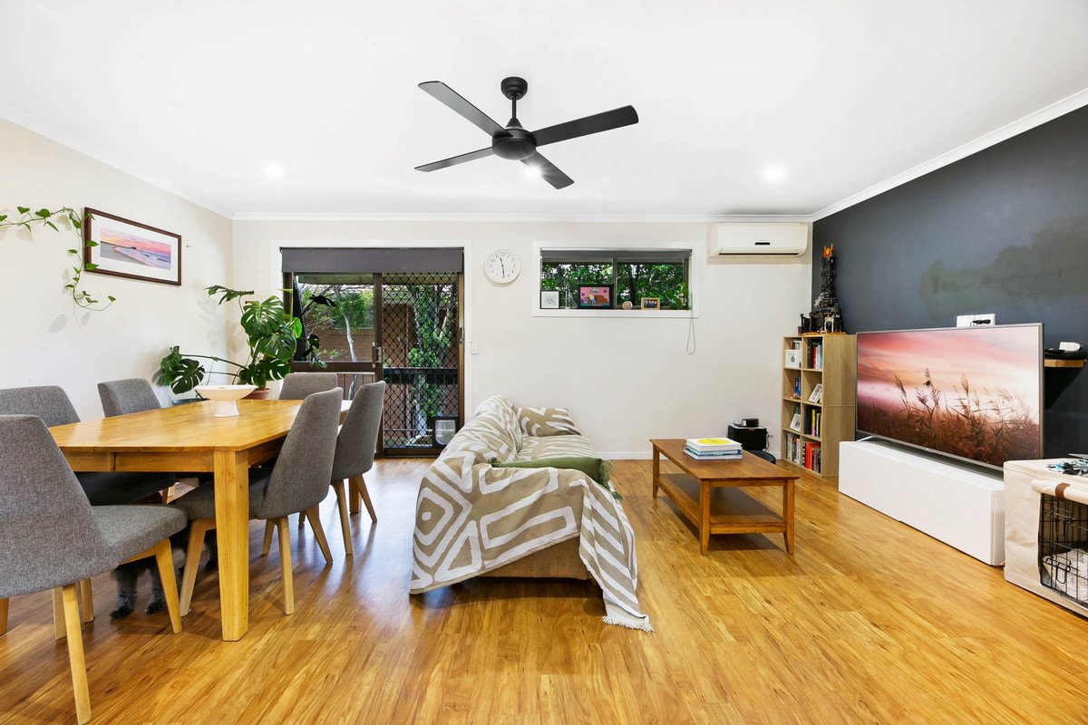 7/30 Burleigh Street Burleigh Heads 5