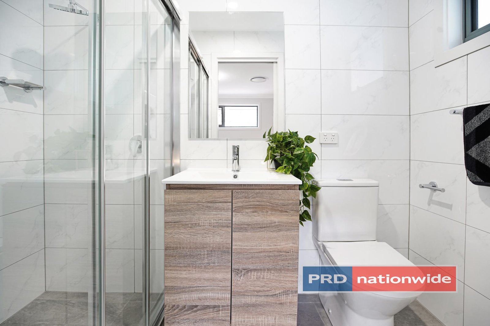 7/30 King Street ST MARYS 9