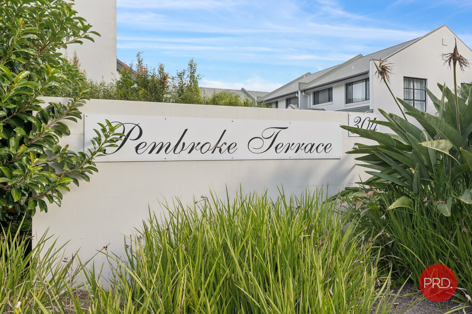 7/304 Harbour Drive COFFS HARBOUR 2