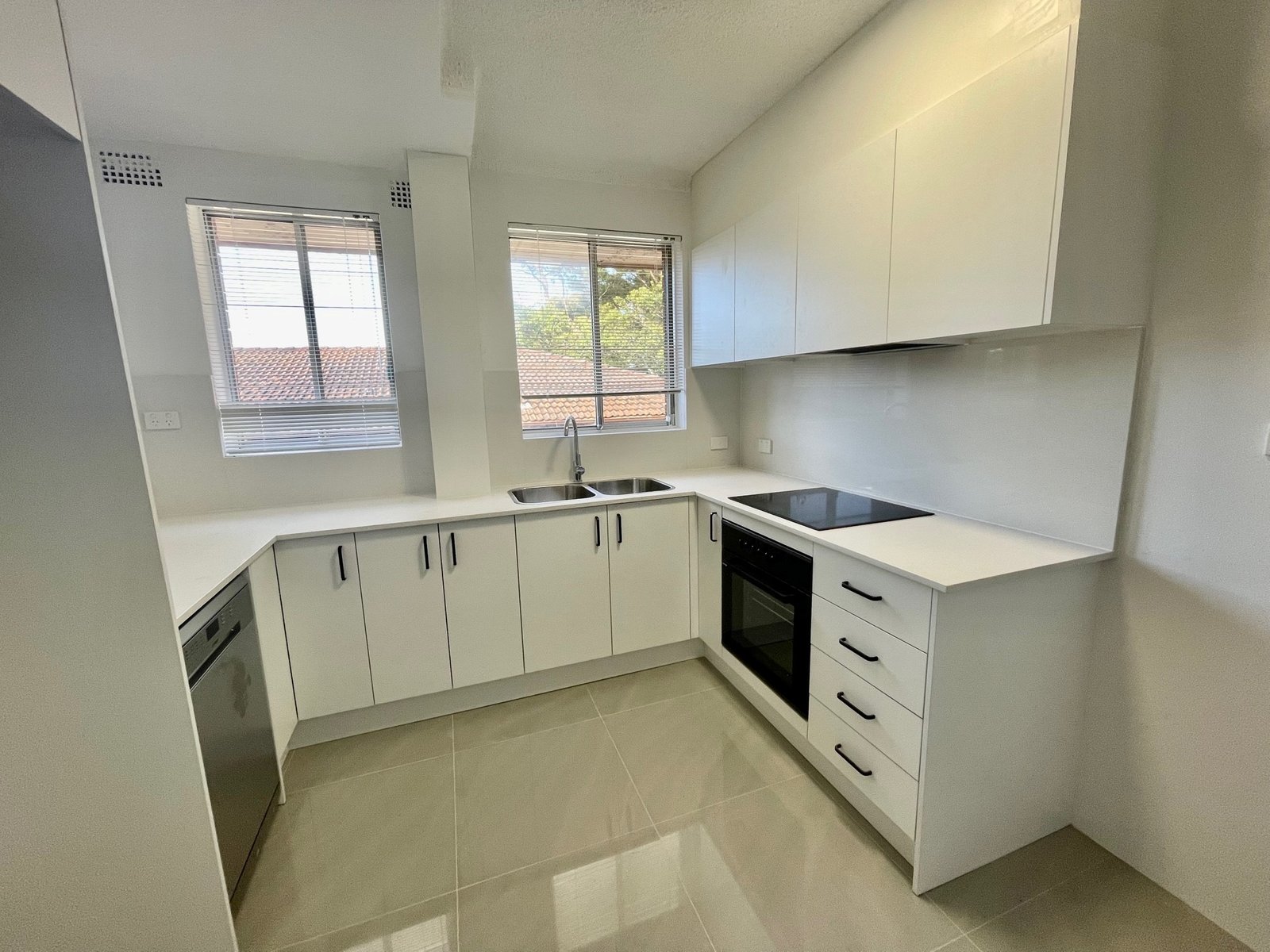 7/31 Victoria Avenue PENSHURST 1