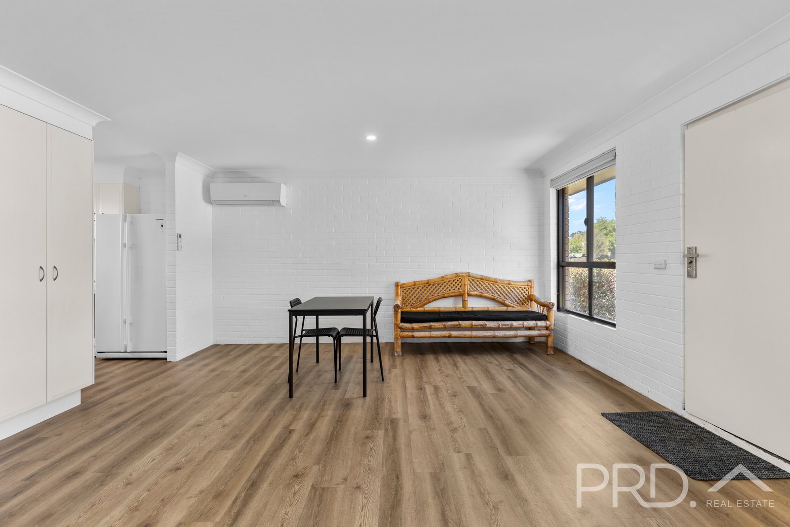 7/32-34 Bundara Crescent TUMUT 5