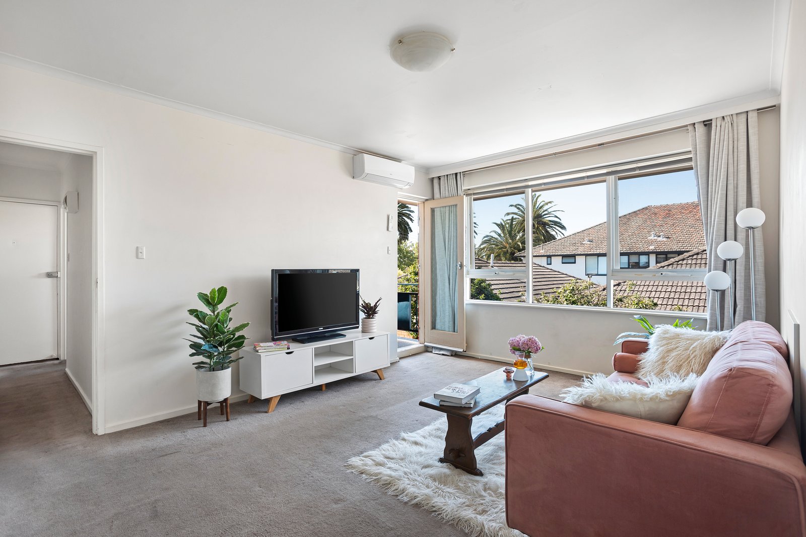 Real Estate and Property in 7/32 Royal Avenue, Glen Huntly, VIC