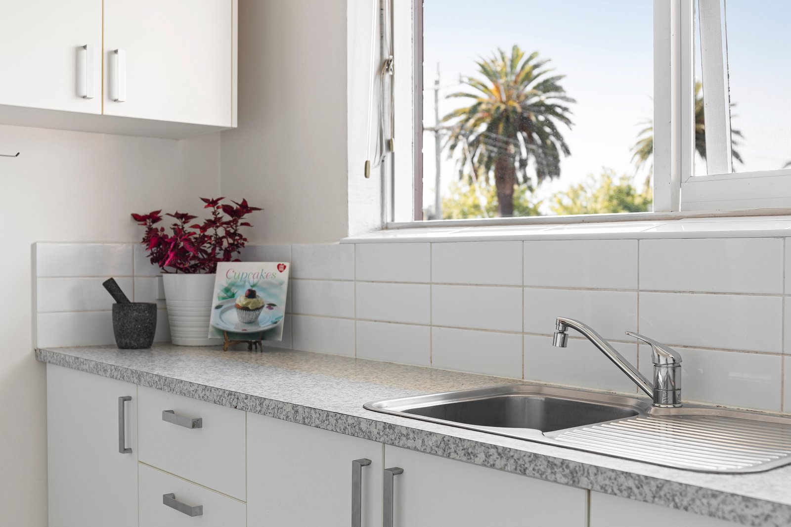 Real Estate and Property in 7/32 Royal Avenue, Glen Huntly, VIC