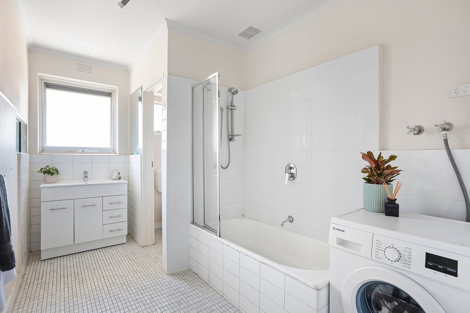 Real Estate and Property in 7/32 Royal Avenue, Glen Huntly, VIC