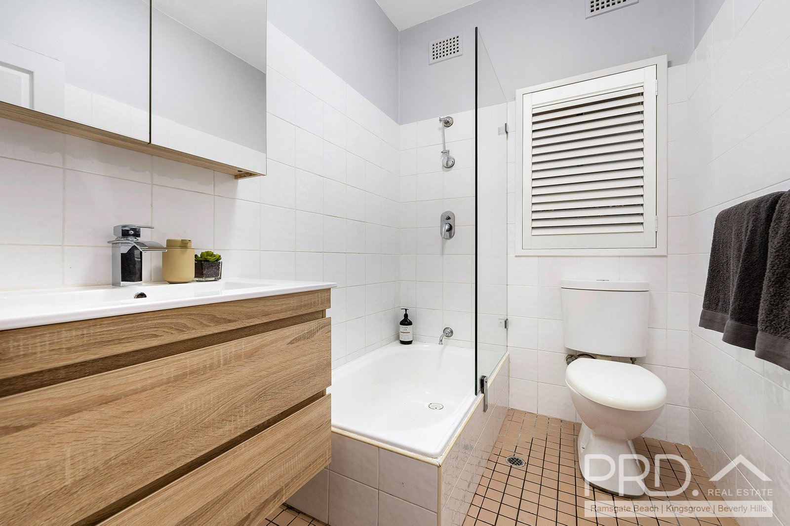 7/33 Gannon Avenue DOLLS POINT 6