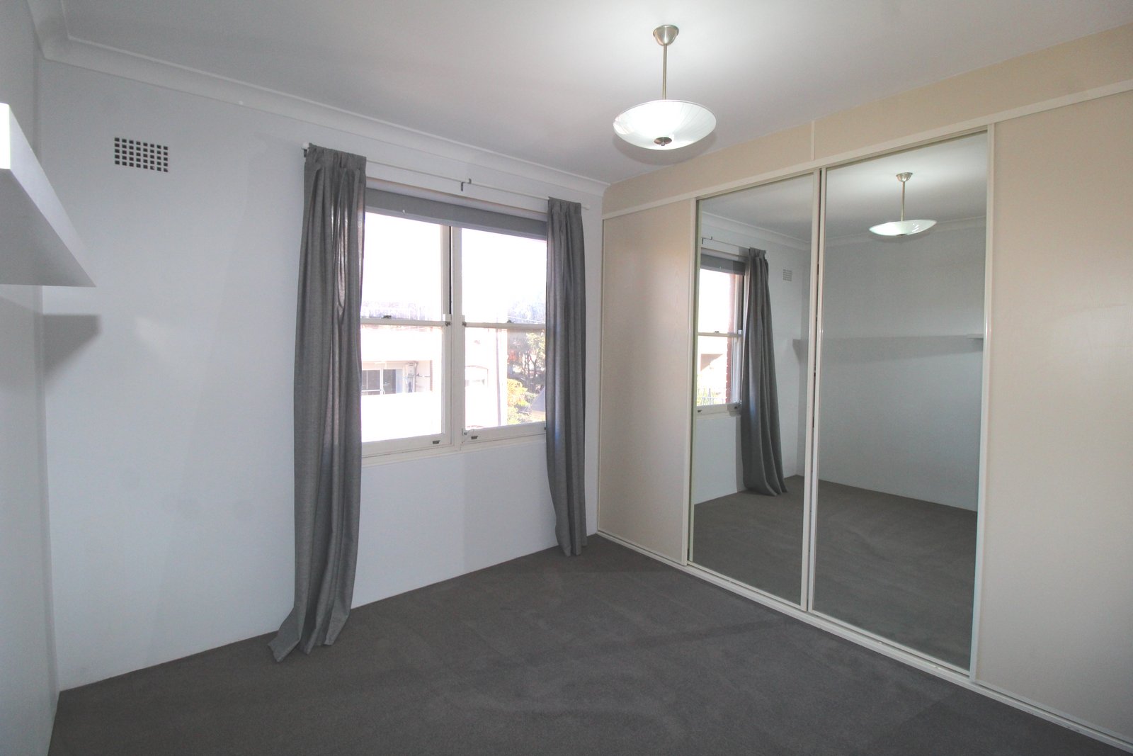 7/33 Gladstone Street KOGARAH 4