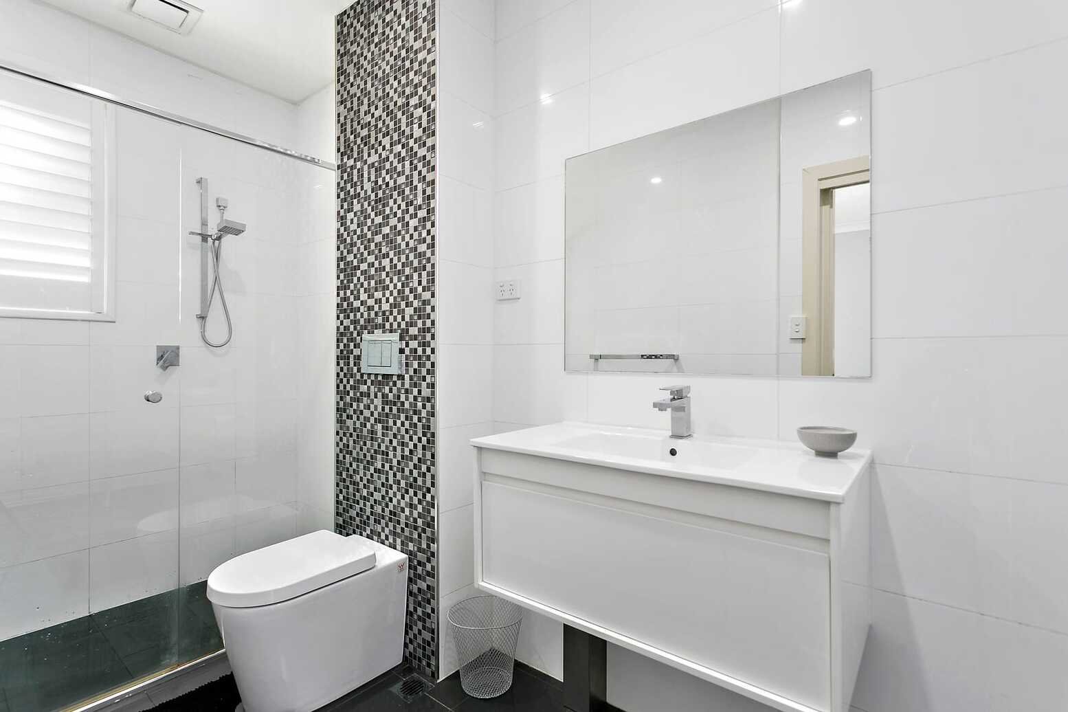 7/33 Graham  NARWEE 2