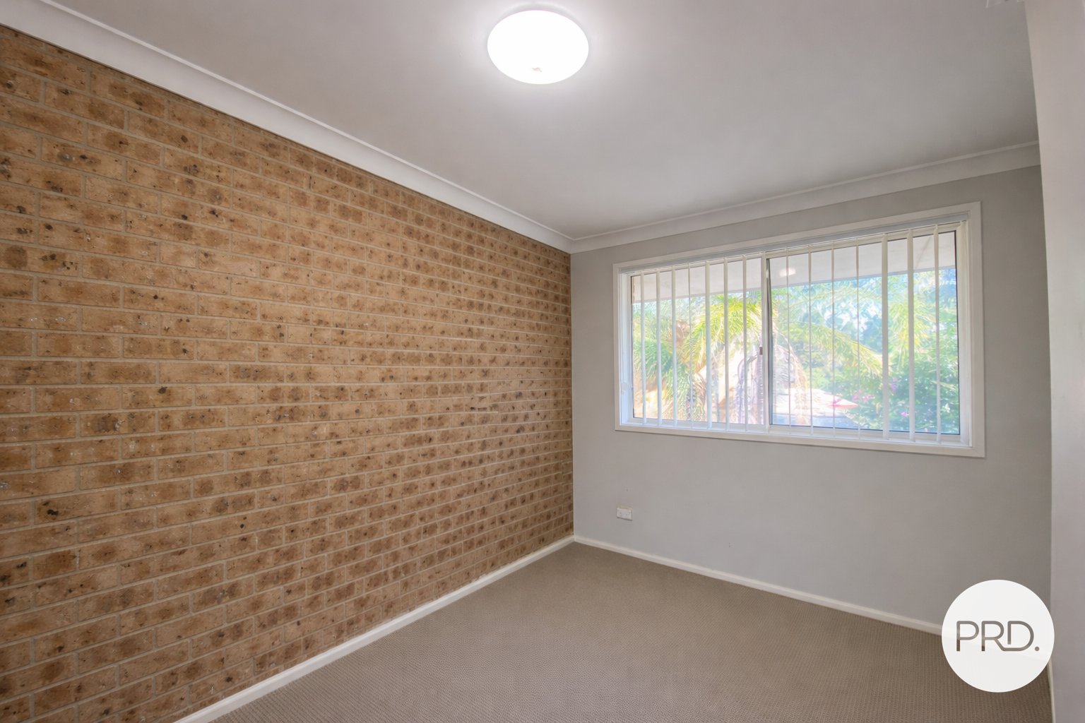 7/33 Napier Ave  LURNEA 8