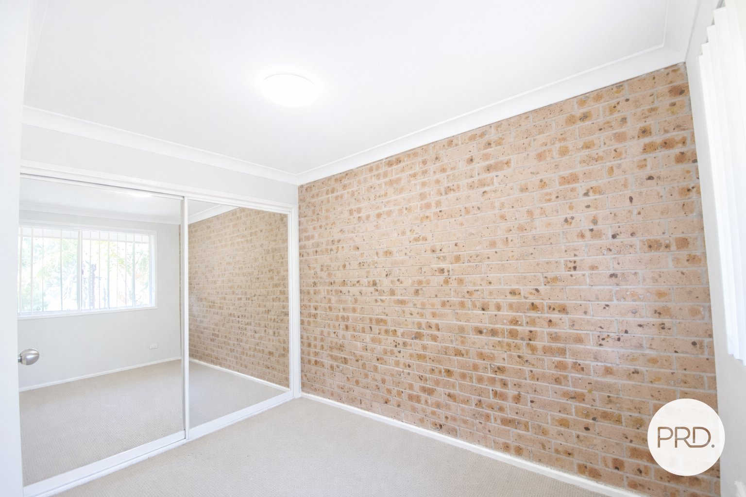 7/33 Napier Ave  LURNEA 9