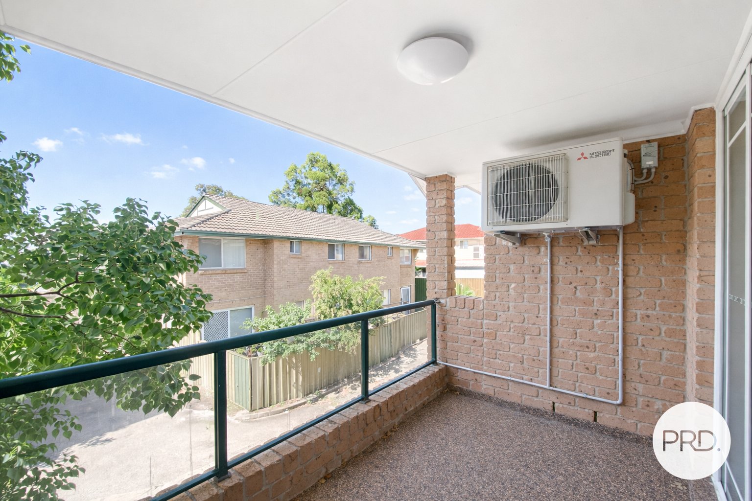 7/33 Napier Ave  LURNEA 13