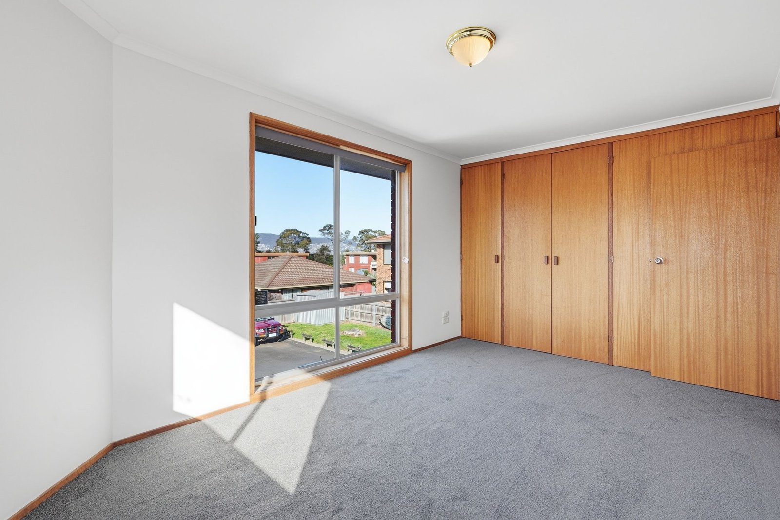 7/33 South Street BELLERIVE 8