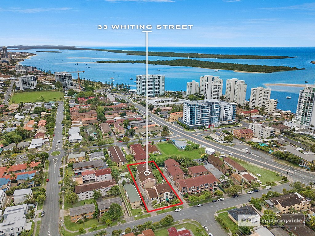 7/33 Whiting Street LABRADOR 11