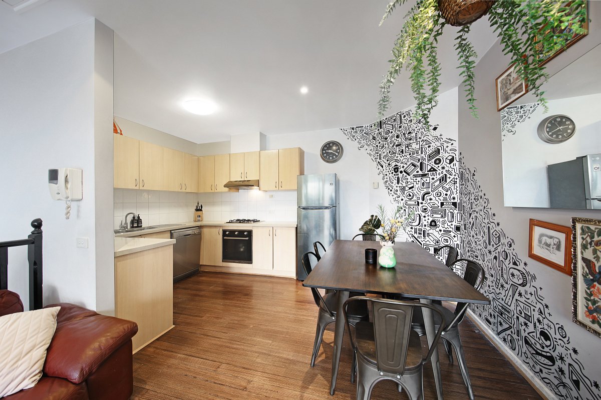 Gallery: 7/332-338 Centre Road