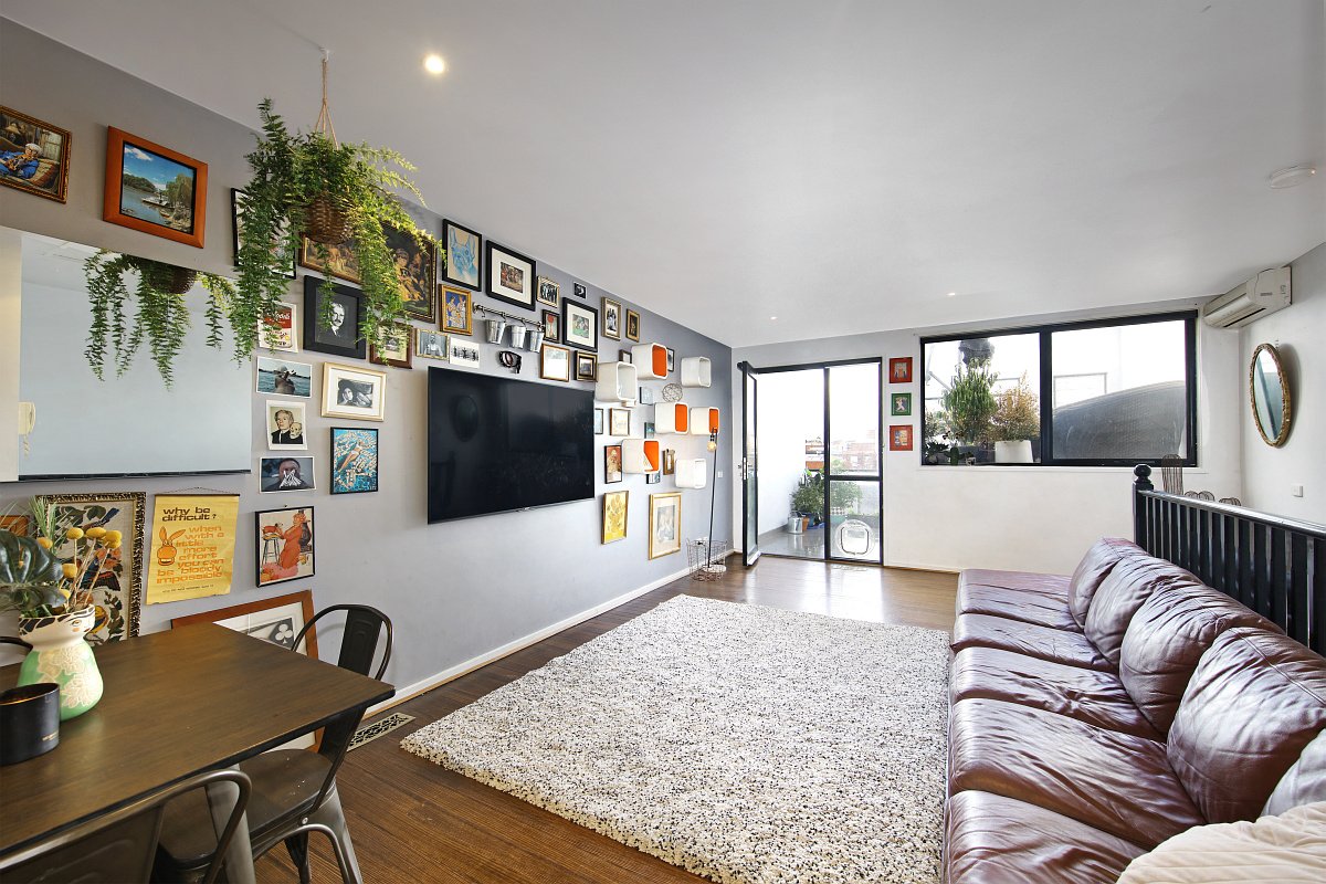 Gallery: 7/332-338 Centre Road