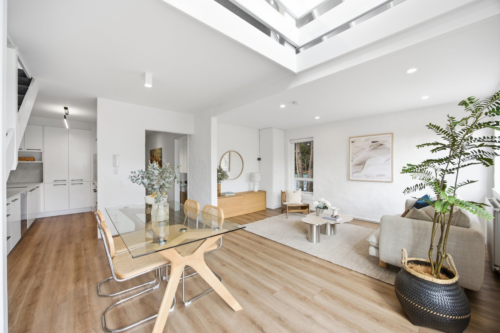 Gallery: 7/334 Hampton Street