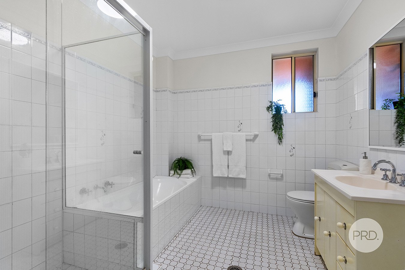 7/34 Oatley Avenue OATLEY 8