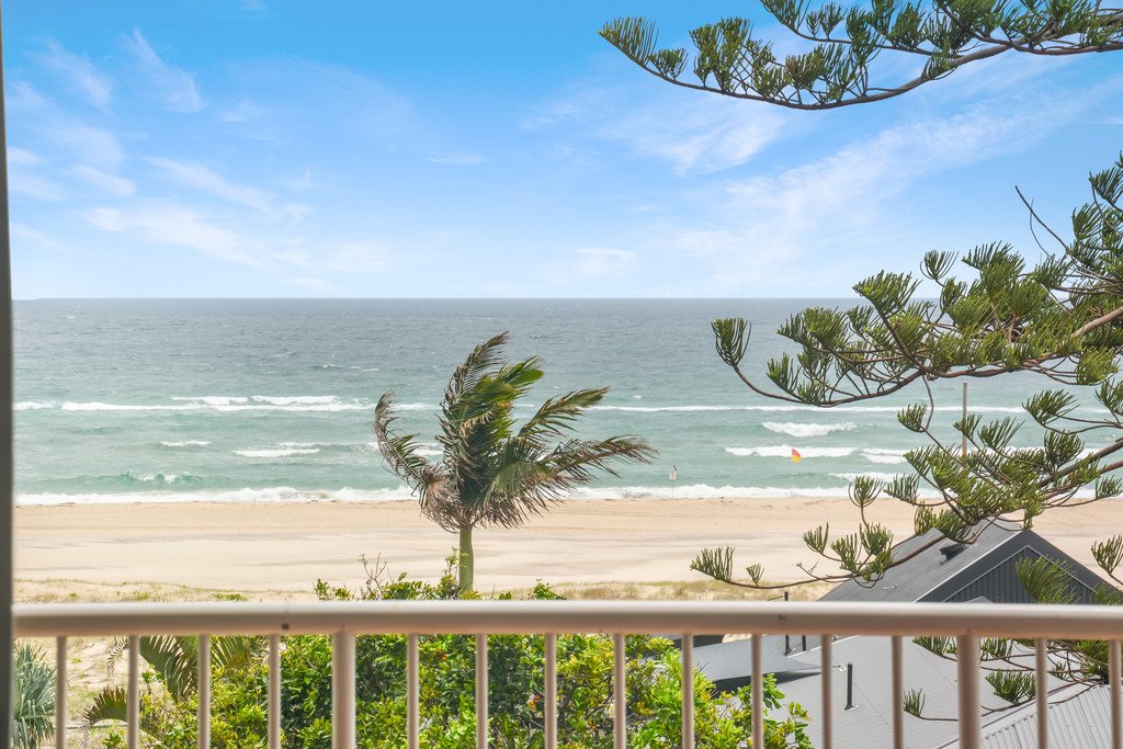 7/34 Pacific Parade BILINGA 8