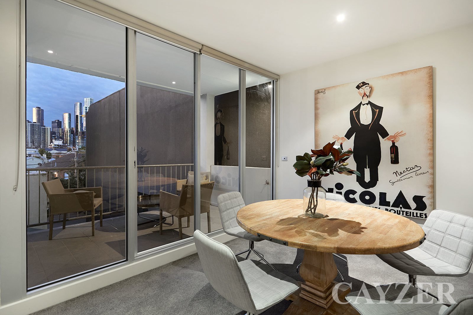 Gallery: 7/341 Moray Street