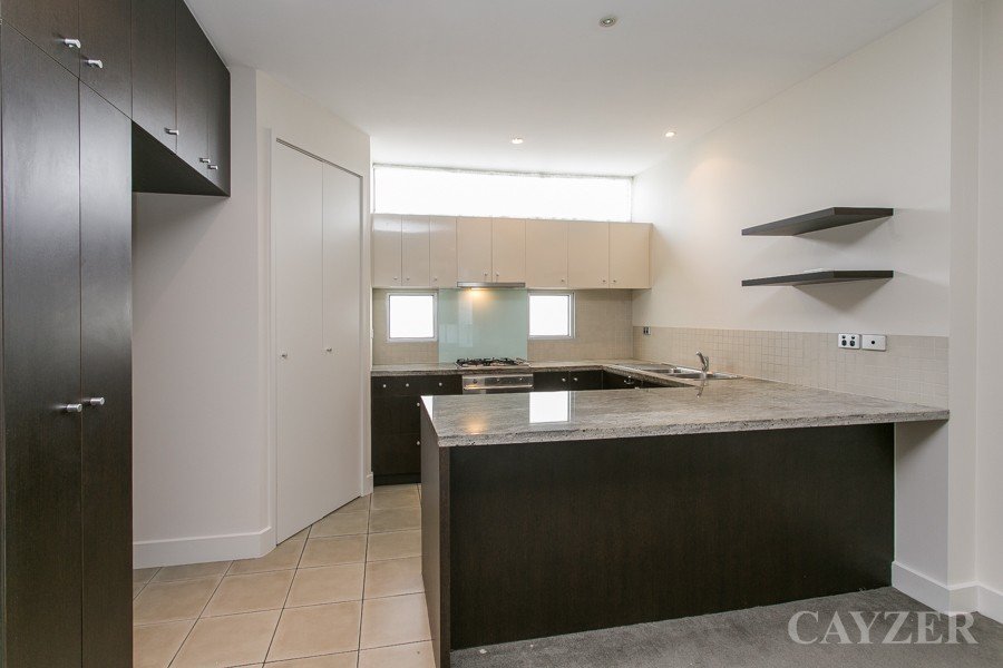Gallery: 7/341 Moray Street