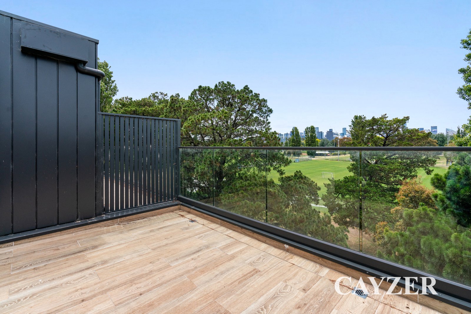 Gallery: 7/343 Williamstown Road