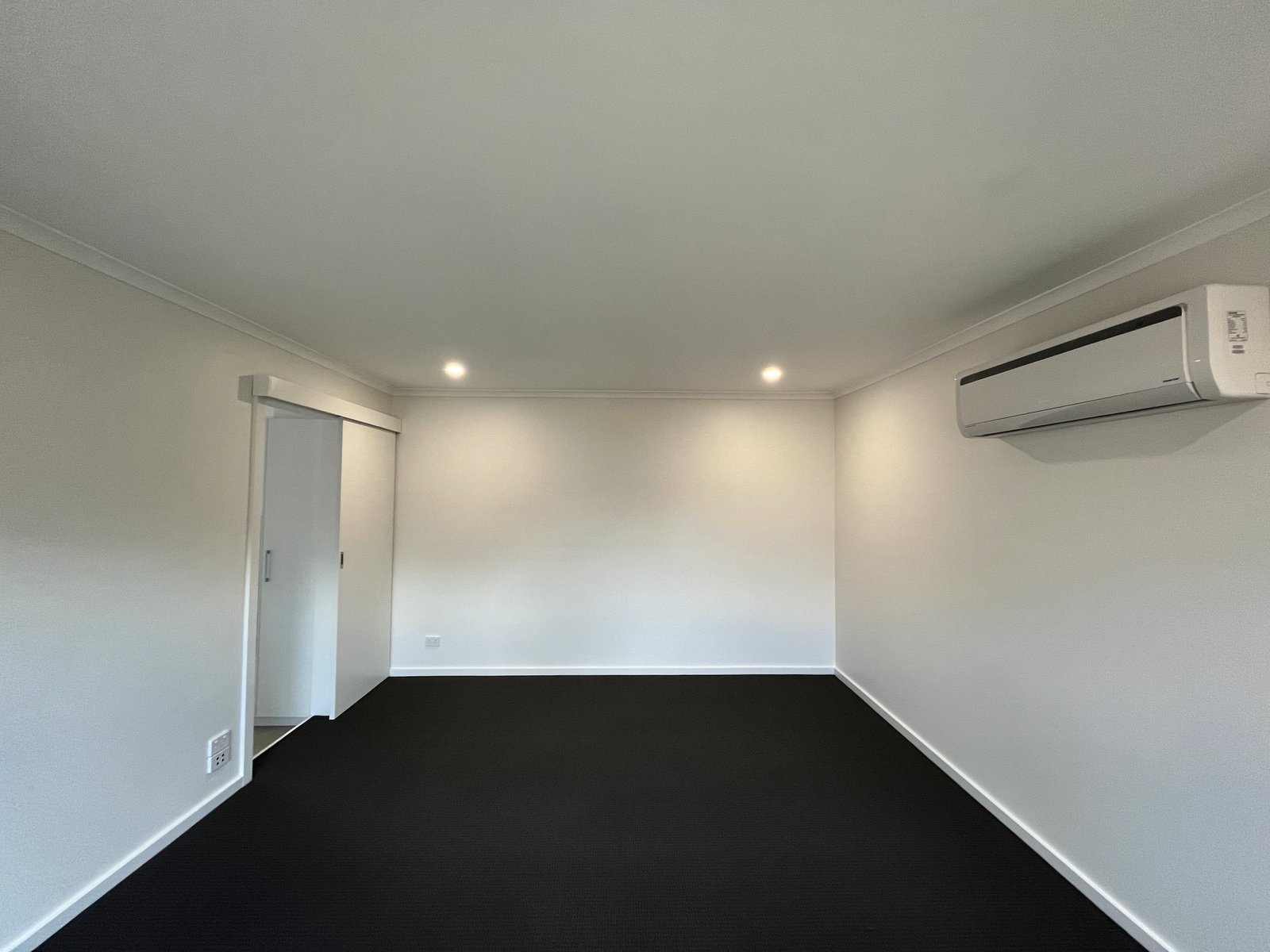 Gallery: 7/349 Pakington Street