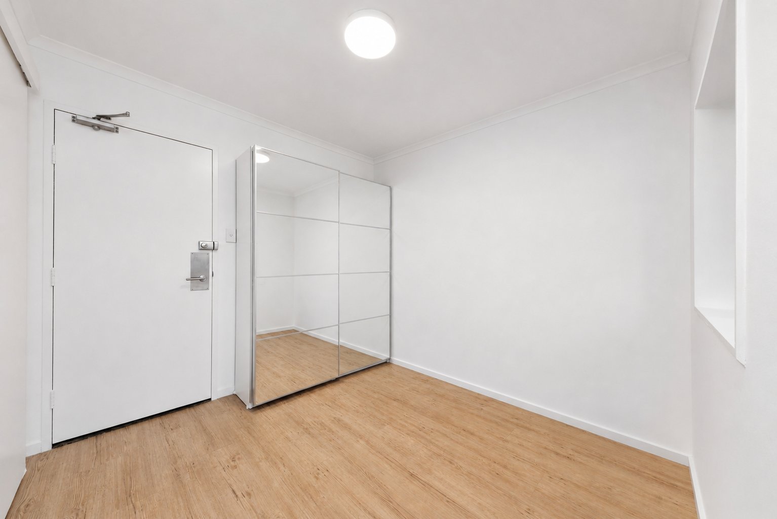 7/35 Alison Road RANDWICK 3