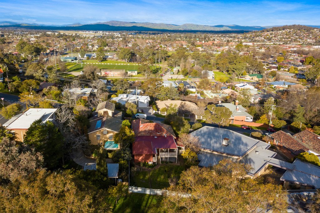 735 Kiewa Street ALBURY 13