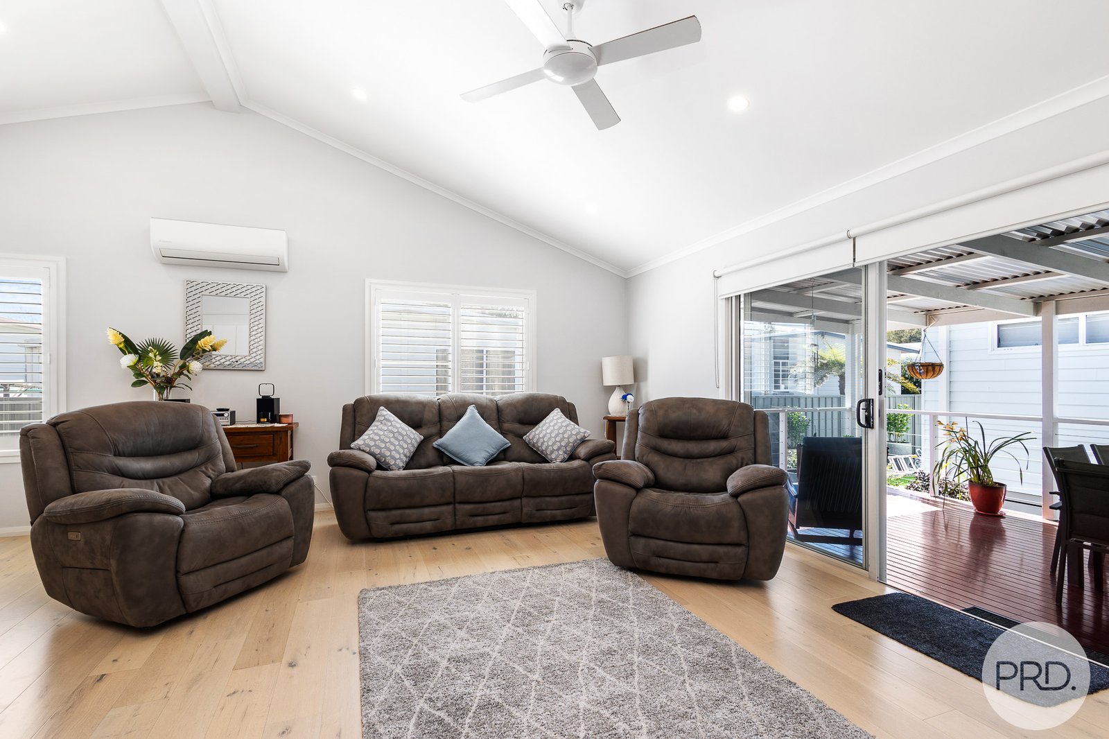 73/536 Gan Gan Road ONE MILE 5