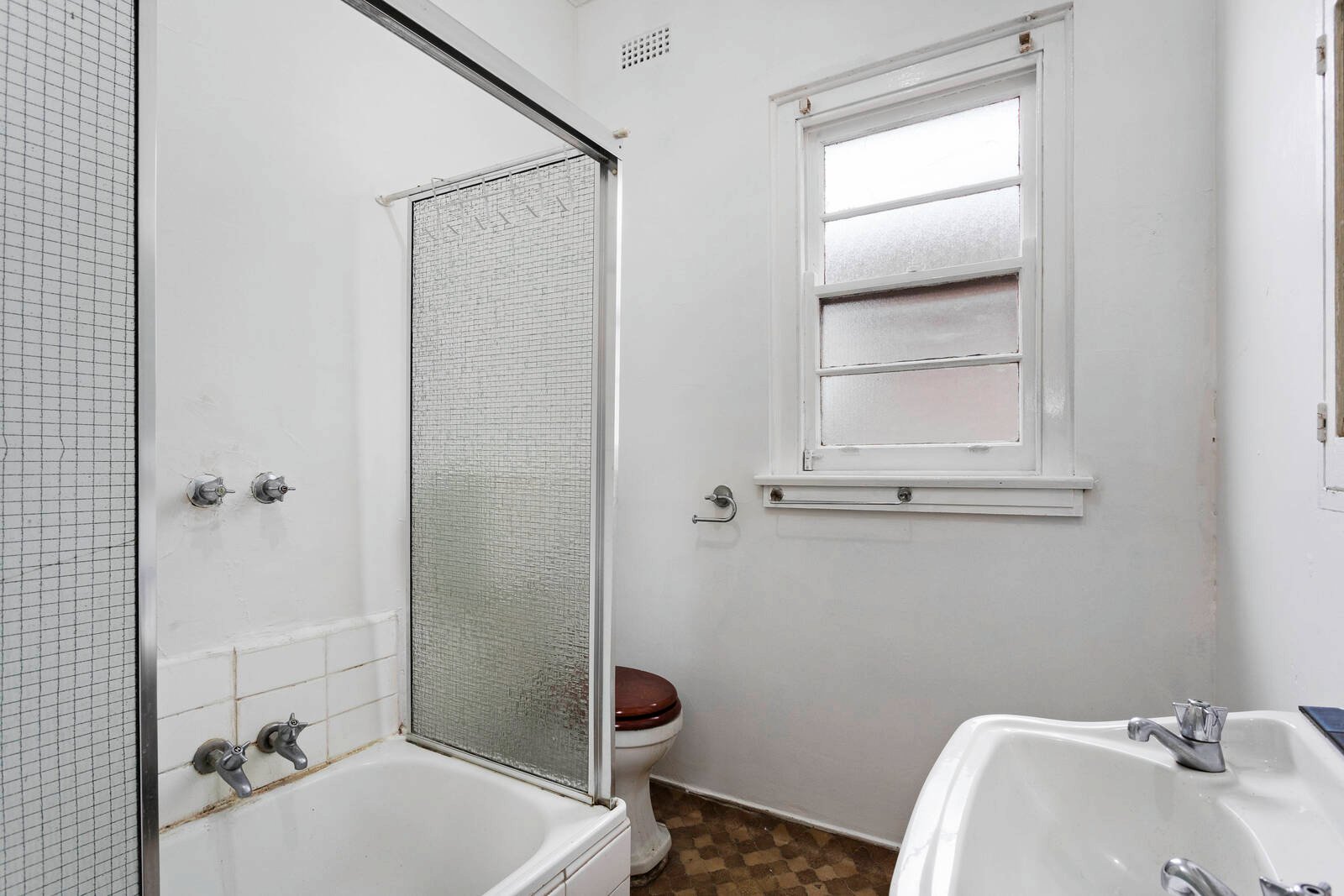 Real Estate and Property in 7/358-360 Barkly Street, Elwood, VIC