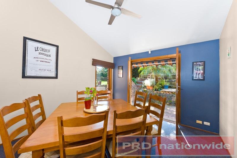 736 Henry Lawson Drive PICNIC POINT 4