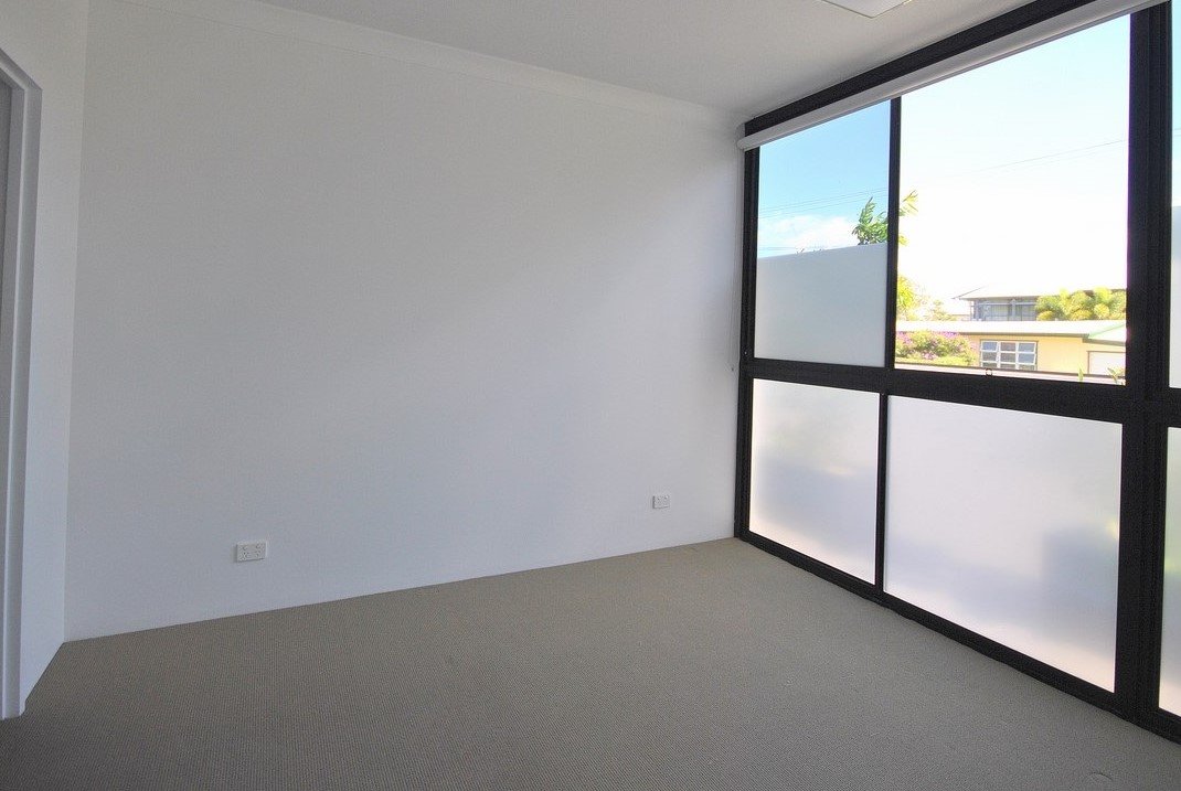 7/37 Central Street LABRADOR 4