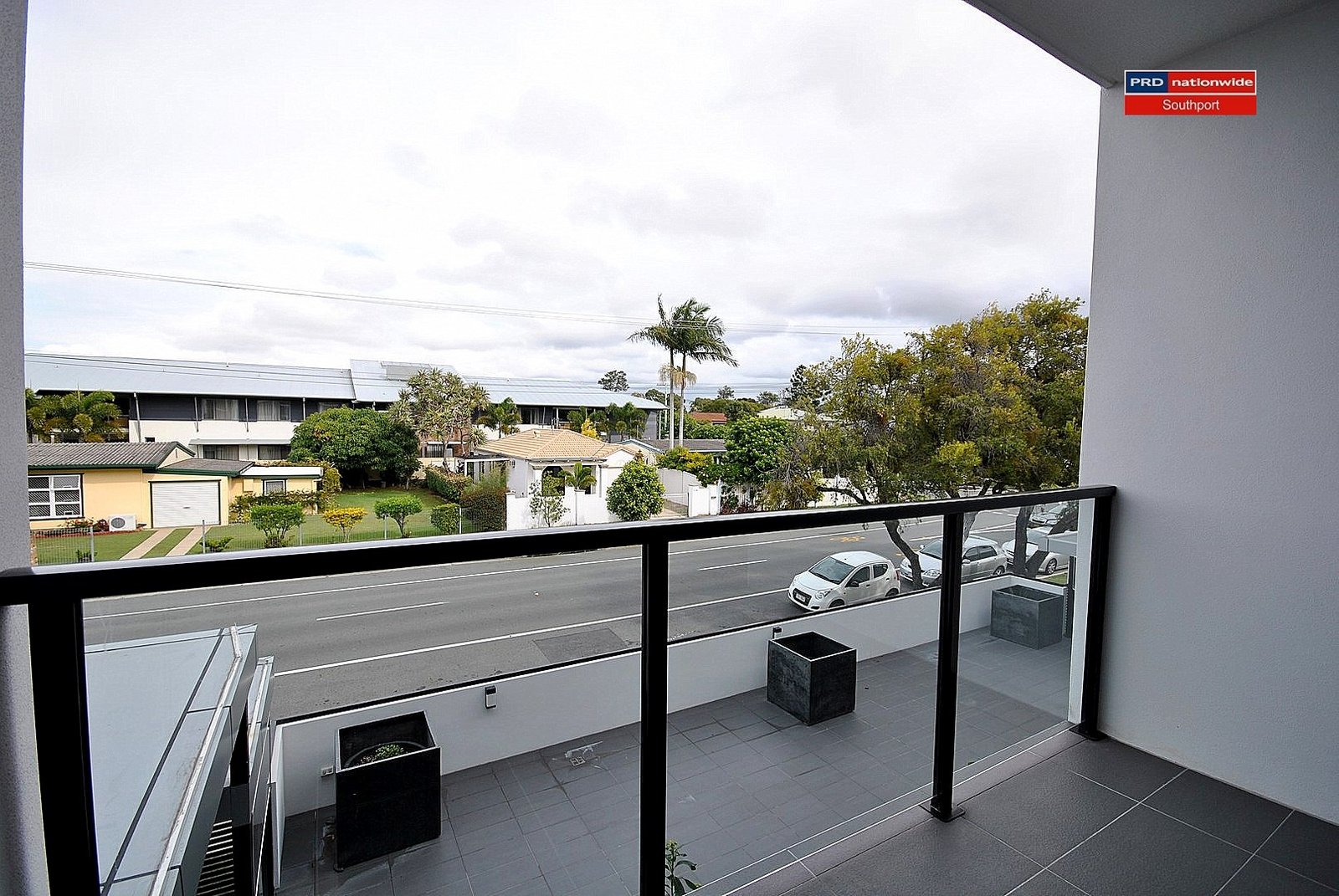 7/37 Central Street LABRADOR 6