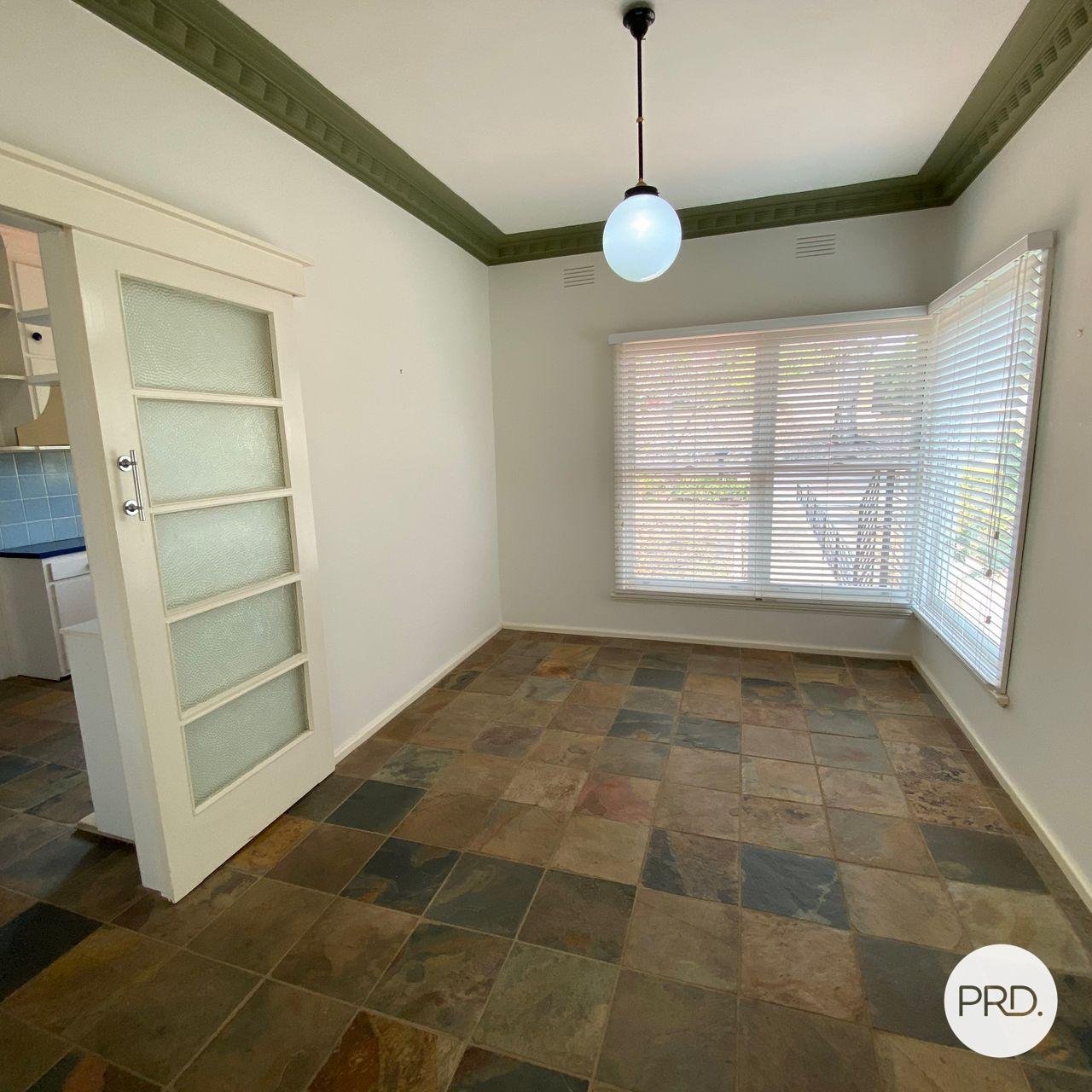 737 Fellowes Crescent ALBURY 4