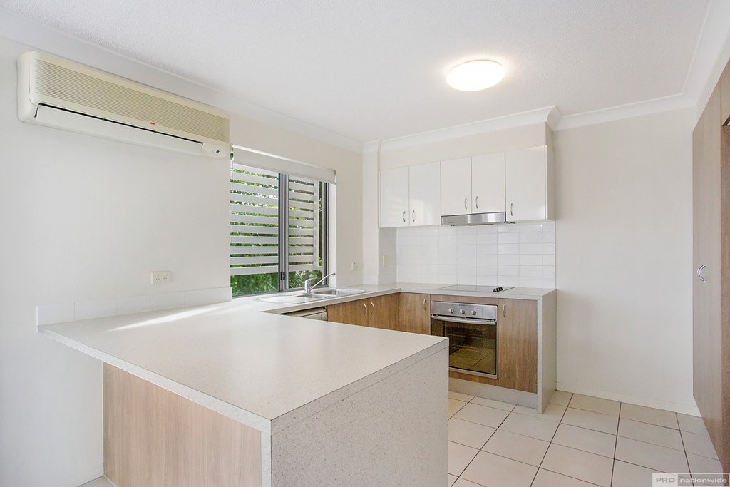 7/38-40 Johnston Street SOUTHPORT 1