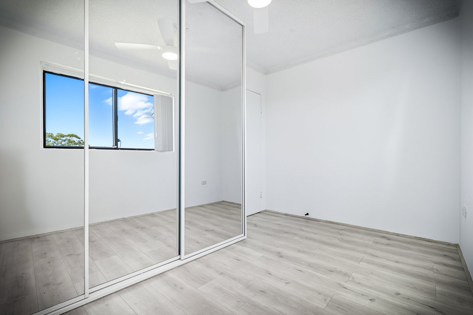 7/38 Castlereagh St  Penrith 4