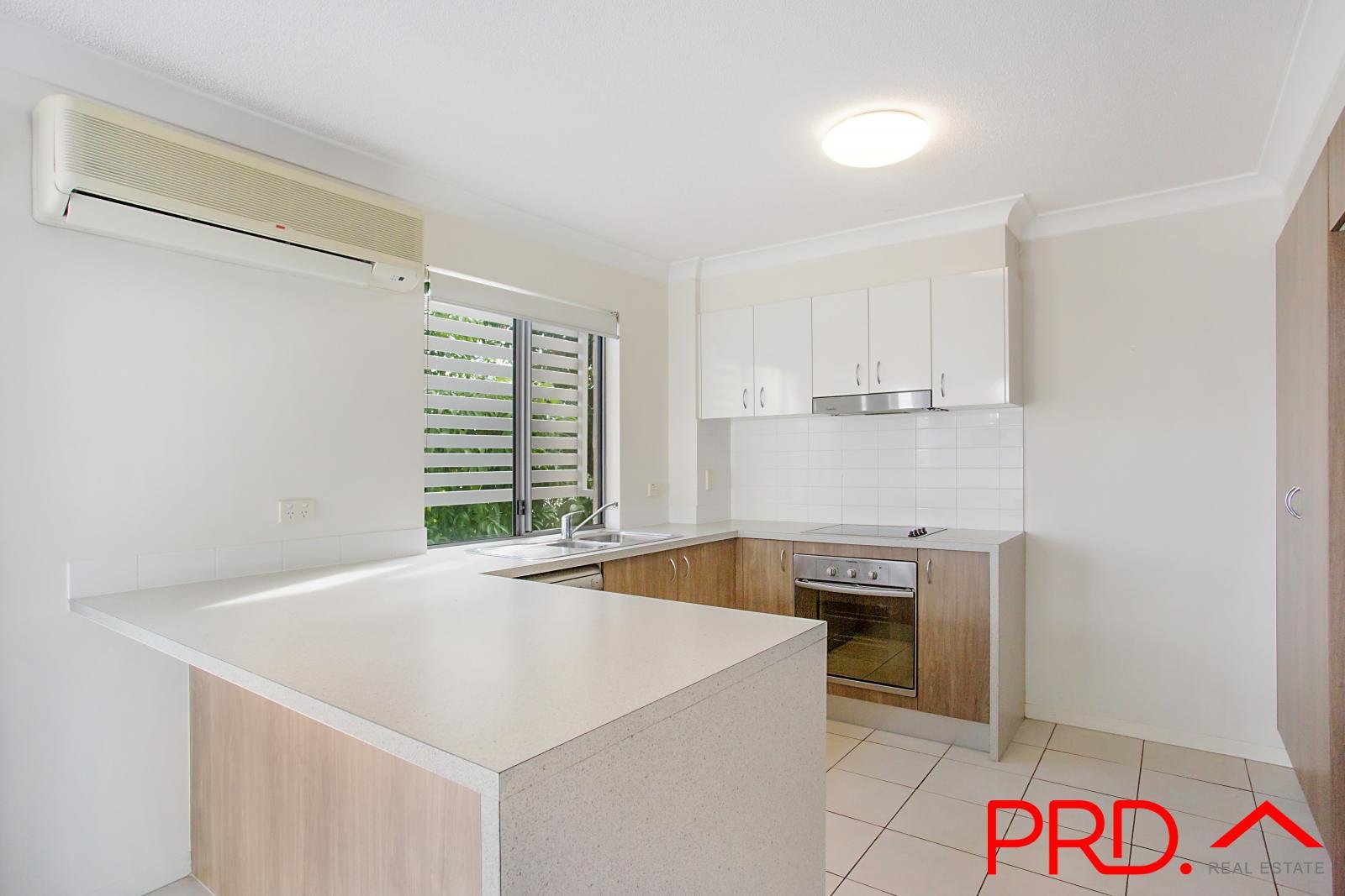 7/38 Johnston Street SOUTHPORT 2