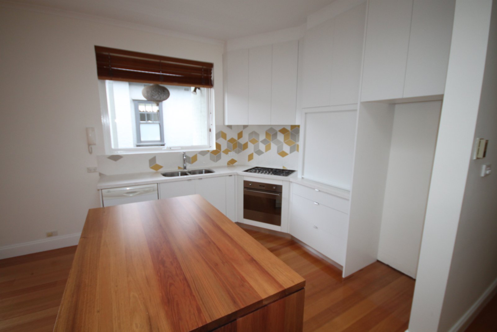 Gallery: 7/39 Marine Parade