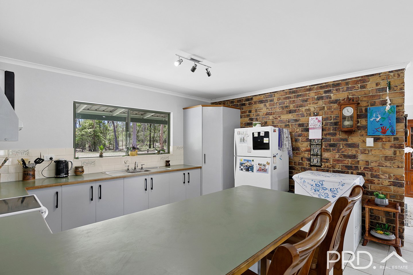 739 Teddington Road TEDDINGTON 10