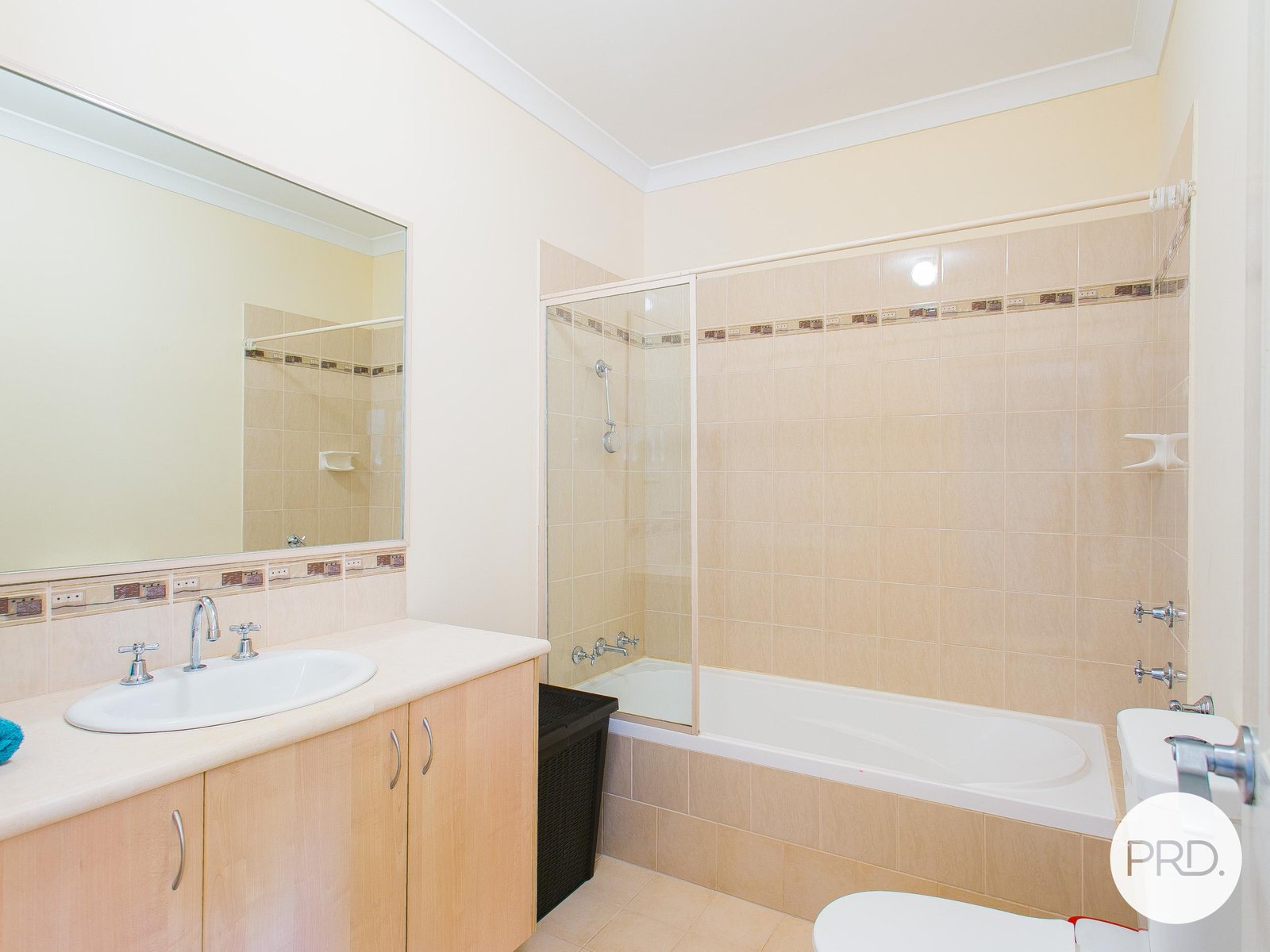 7/39 Windsor Street PERTH 11