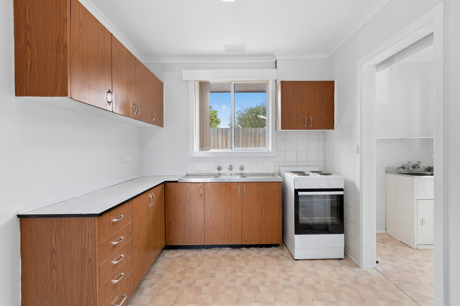 Gallery: 7/394-395 Station Street