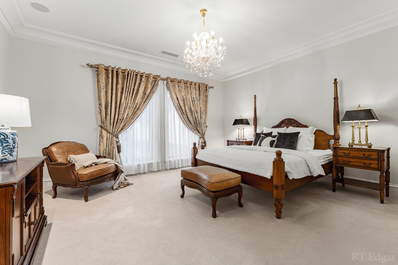 Real Estate and Property in 73A Mont Albert Road, Canterbury, VIC