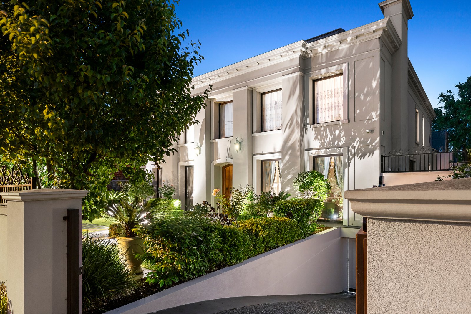 Real Estate and Property in 73A Mont Albert Road, Canterbury, VIC