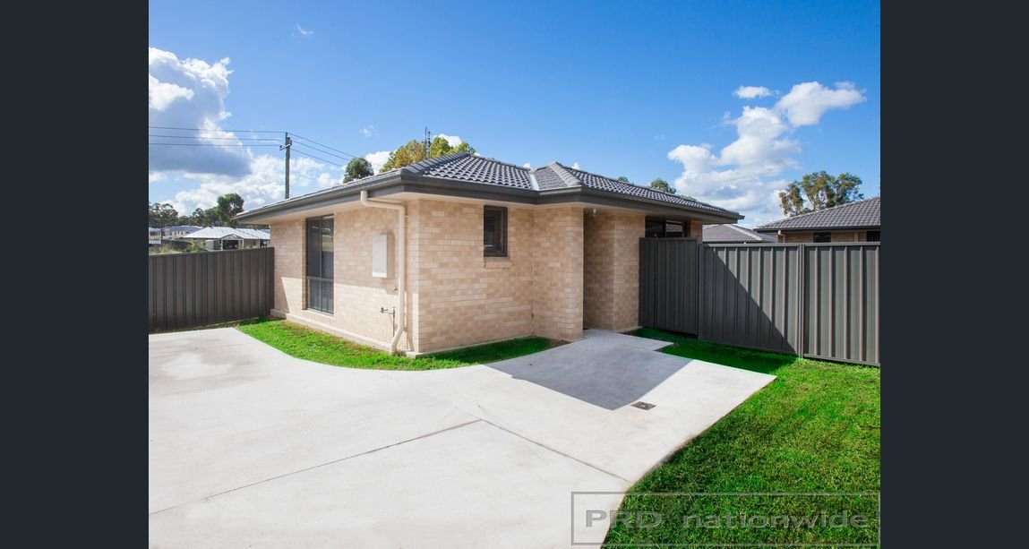 73B Kline Street WESTON 1