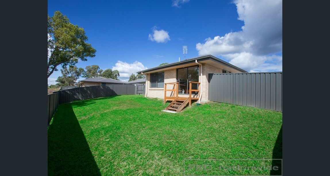 73B Kline Street WESTON 6