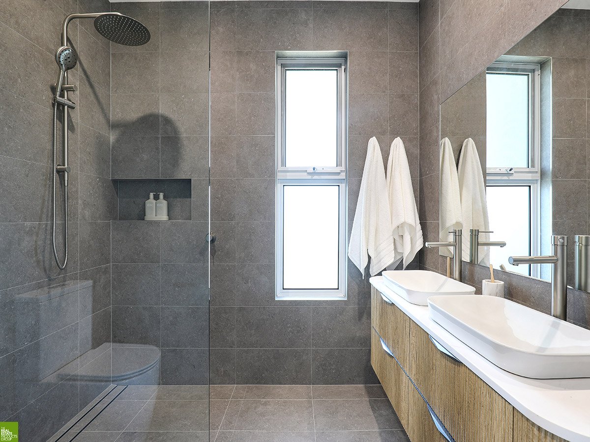 73b Penrose Drive AVONDALE 9