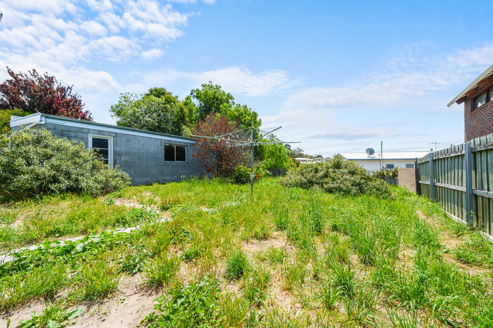 74 Abbotsfield Road CLAREMONT 13
