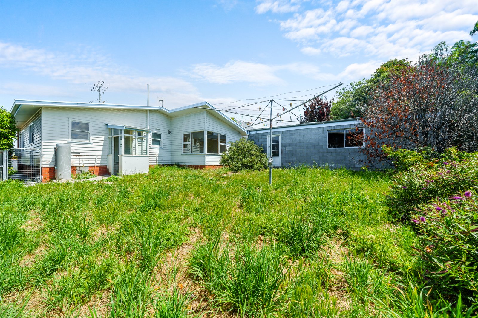 74 Abbotsfield Road CLAREMONT 14