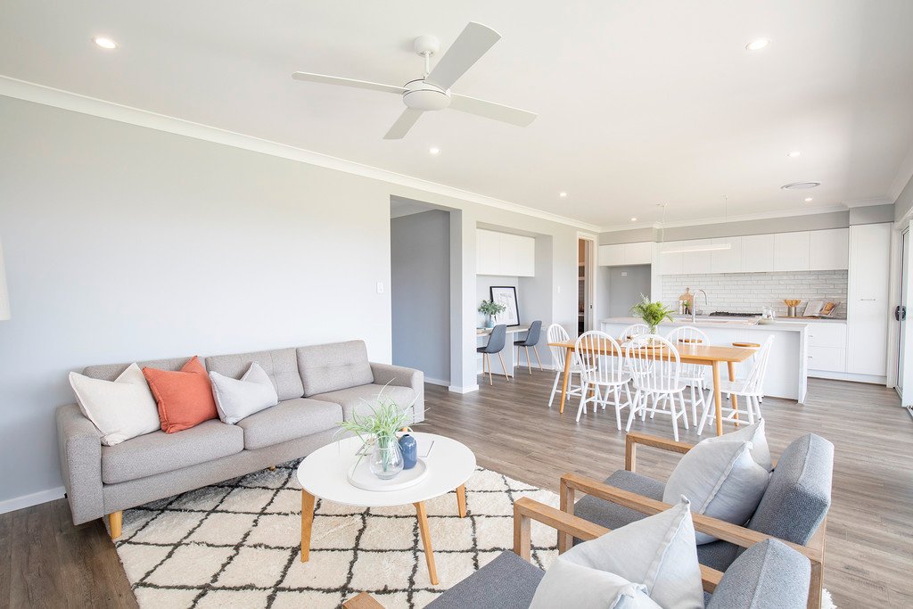 74 Arrowtail Street CHISHOLM 6