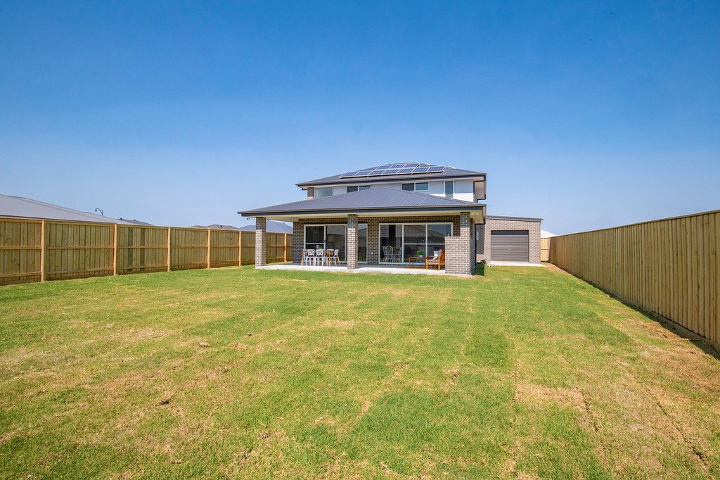74 Arrowtail Street CHISHOLM 15