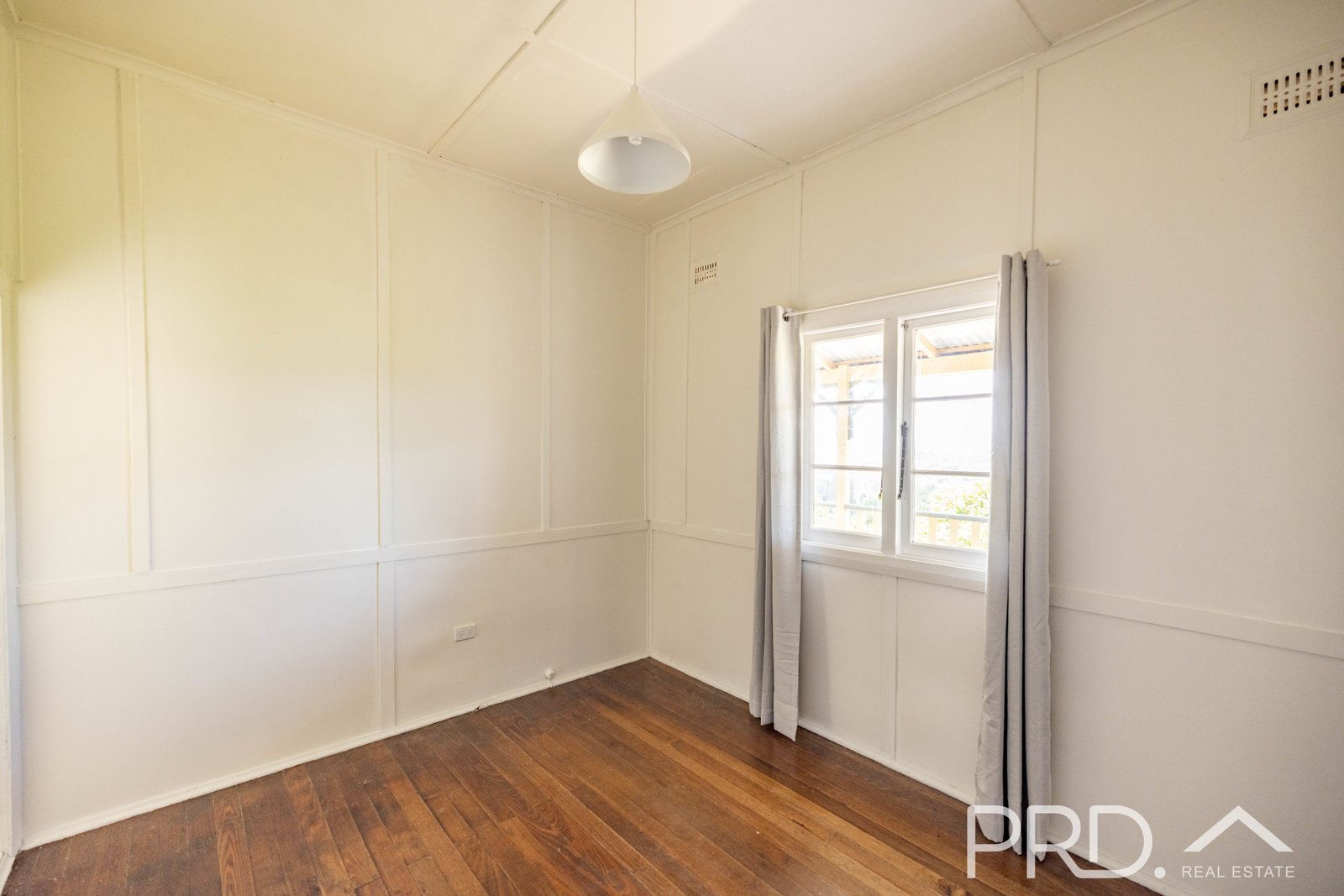74 Batlow/Tumbarumba Road BATLOW 10